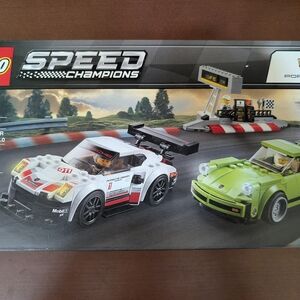 LEGO Speed Champions Porsche 911 Set - White and Green